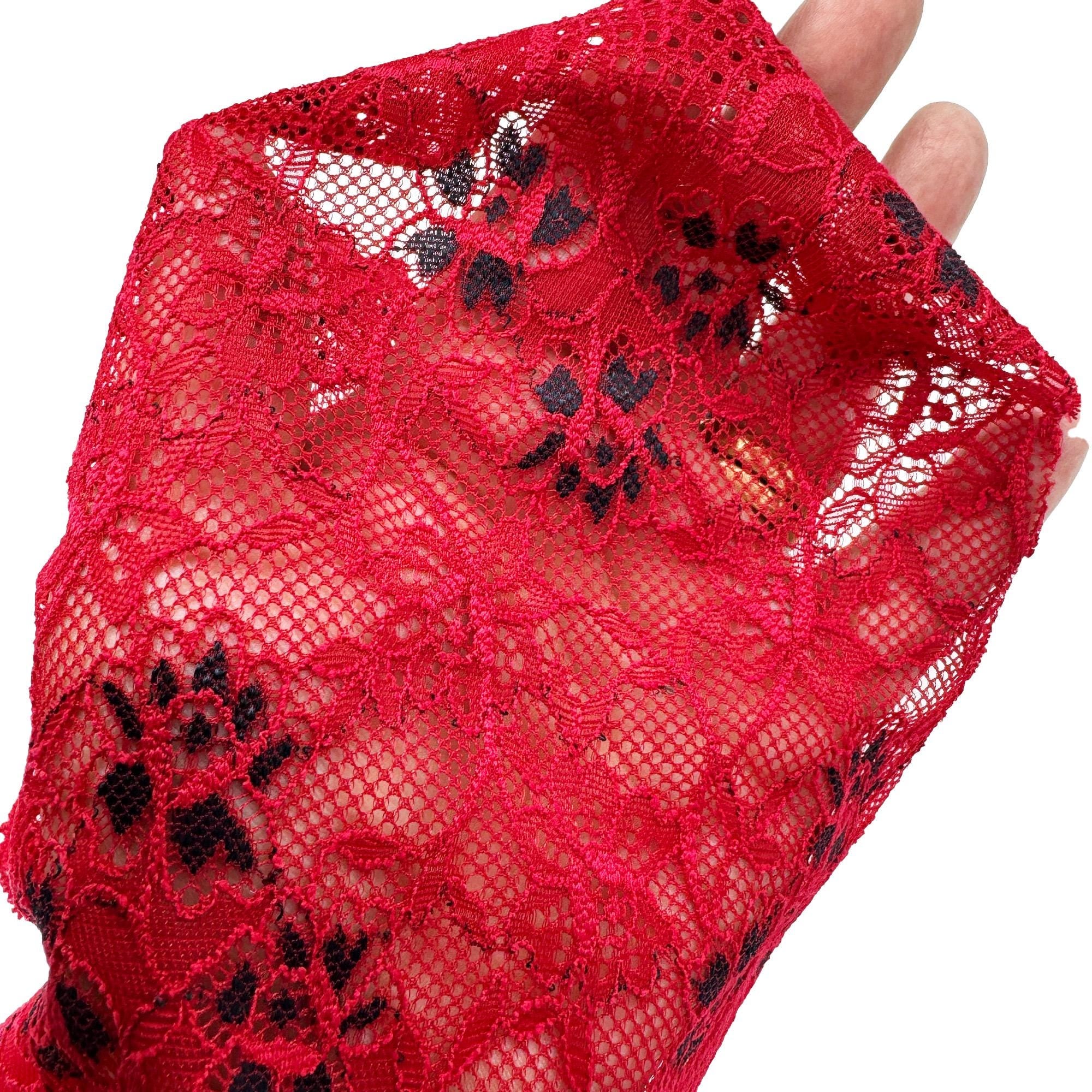 L 7" Lined Red/Black Floral Stretch Lace Cover